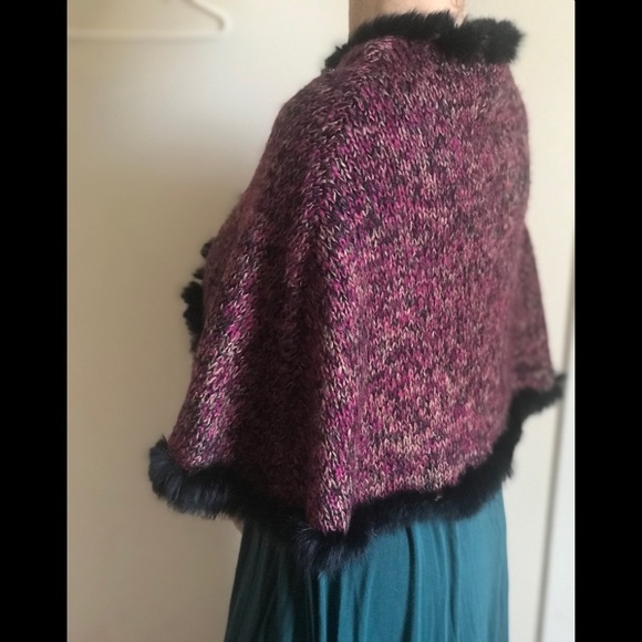Gorgeous Luxurious Rabbit Fur poncho shawl Cape‼️FINAL SALE - Picture 2 of 7